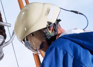 Schirmende Schutzbekleidung